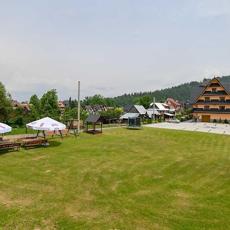 Pod Tatrami 2 - Swietna Lokalizacja, Obok Przystanku Ski Busa Oraz Restauracji, Duzy Parking Białka Tatrzańska Exterior photo
