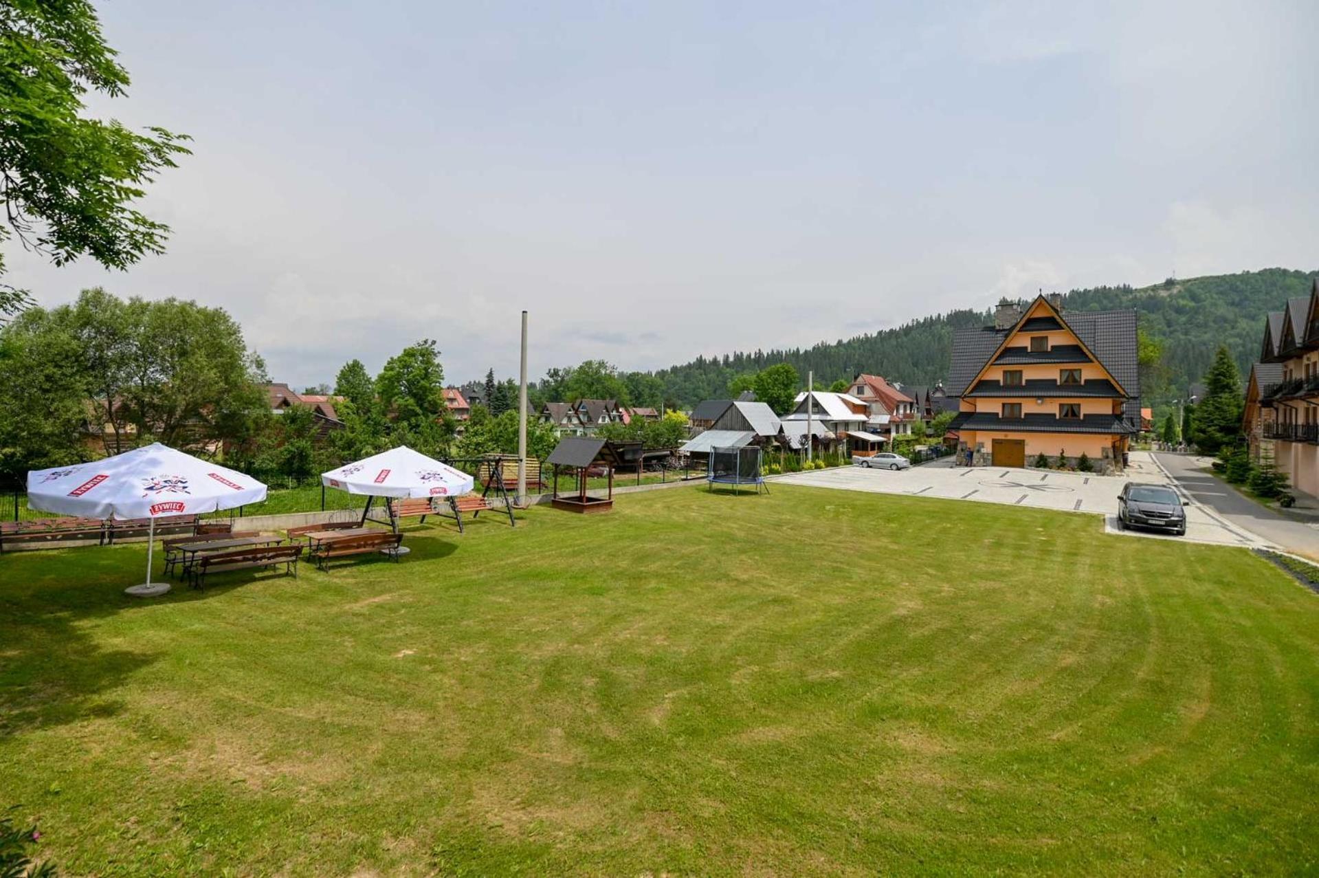 Pod Tatrami 2 - Swietna Lokalizacja, Obok Przystanku Ski Busa Oraz Restauracji, Duzy Parking Białka Tatrzańska Exterior photo