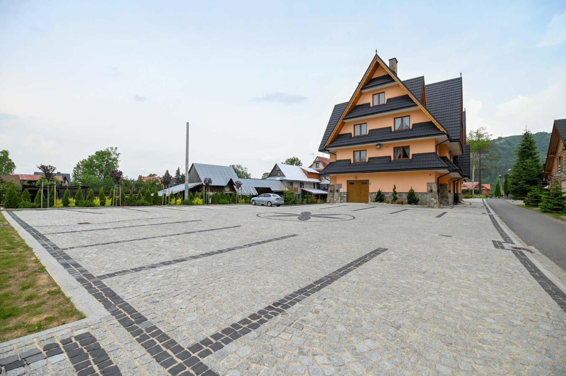 Pod Tatrami 2 - Swietna Lokalizacja, Obok Przystanku Ski Busa Oraz Restauracji, Duzy Parking Białka Tatrzańska Exterior photo